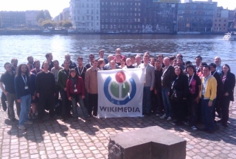 Participants at Wikimedia Chapters Meeting 2010 in Berlin came from allover the world
